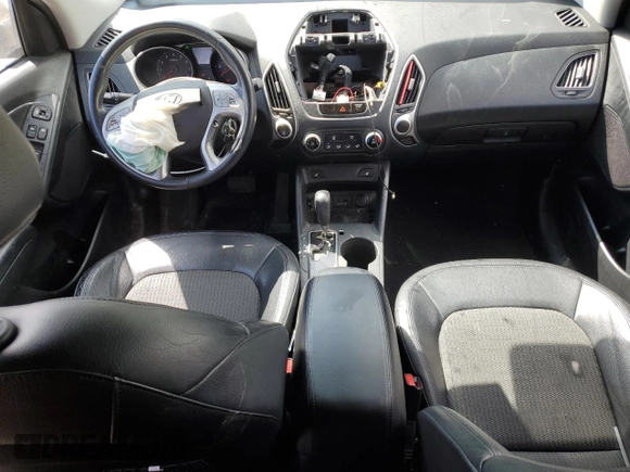 2011 Hyundai Tucson Limited with VIN KM8JUCAC2BU200517, listed as a Copart auction lot 53252005 with 158,502 mi miles and Salvage Title. Bid and sale history available at DreamBid. Image 8.