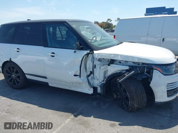 2021 Land Rover Range Rover Westminster z VIN SALGS2RUXMA446580, wystawiony jako IAAI lot #42093231 z przebiegiem 45 416 mil mil oraz . Historia ofert i sprzedaży dostępna na DreamBid. Obrazek 6.