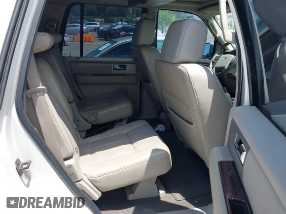 2007 Ford Expedition Limited with VIN 1FMFU19527LA24100, listed as a IAAI auction lot 42360613 with 218,331 mi miles and . Bid and sale history available at DreamBid. Image 8.