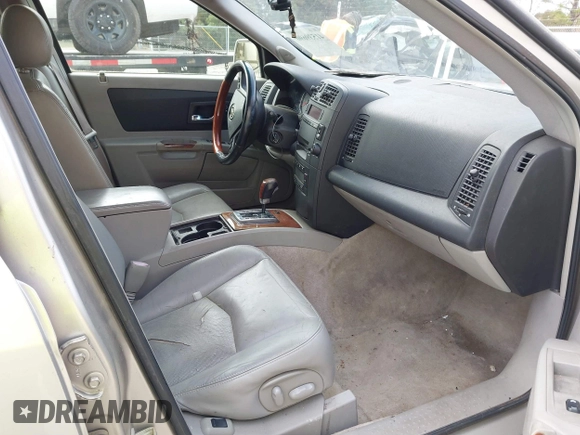 2005 Cadillac SRX with VIN 1GYEE63A250105168, listed as a IAAI auction lot 41539690 with 192,764 mi miles. Bid and sale history available at carsss.com. Image 5.