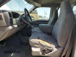 2000 Ford F-250 XL с VIN 1FTNX21F0YED32261, выставлен на аукционе Copart как лот 57243325 с пробегом 306 868 миль миль и Чистый • Clean title. История ставок и продаж доступна на DreamBid. Изображение 7.