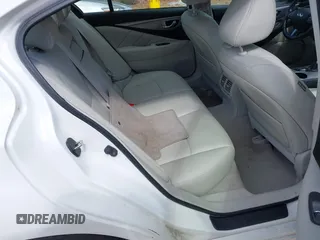 2015 Infiniti Q50 Premium z VIN JN1BV7ARXFM399617, wystawiony jako IAAI lot #41884672 z przebiegiem 116 320 mil mil oraz . Historia ofert i sprzedaży dostępna na DreamBid. Obrazek 8.