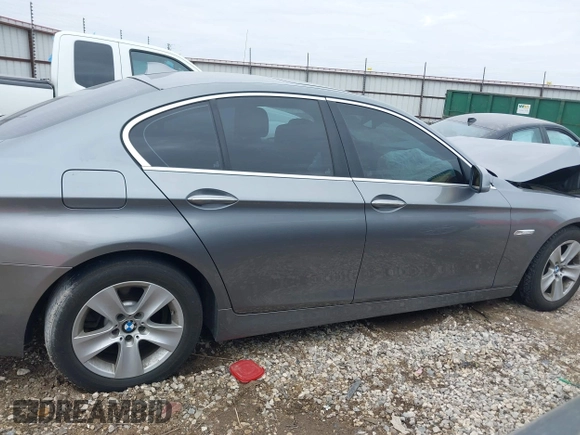 2013 BMW 5 Series 528i with VIN WBAXG5C5XDD229845, listed as a IAAI auction lot 41457088 with 130,826 mi miles and . Bid and sale history available at carsss.com. Image 13.