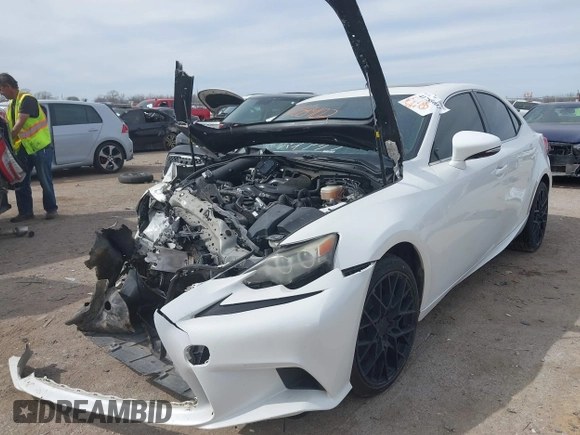2014 Lexus IS 350 with VIN JTHBE1D26E5000623, listed as a IAAI auction lot 41788402 with 171,059 mi miles. Bid and sale history available at carsss.com. Image 2.