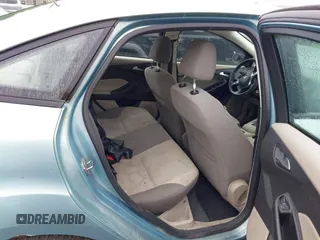 2012 Ford Focus SE with VIN 1FAHP3F21CL226033, listed as a IAAI auction lot 42368786 with 168,061 mi miles and . Bid and sale history available at DreamBid. Image 8.