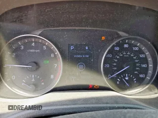 2017 Hyundai Elantra Value Edition z VIN KMHD84LF5HU245829, wystawiony jako Copart lot #57168365 z przebiegiem 121 617 mil mil oraz Szkoda całkowita • Salvage title. Historia ofert i sprzedaży dostępna na DreamBid. Obrazek 9.