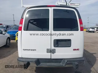 2019 GMC Savana Cargo with VIN 1GTW7AFG4K1269843, listed as a IAAI auction lot 41848438 with 70,419 mi miles. Bid and sale history available at carsss.com. Image 16.