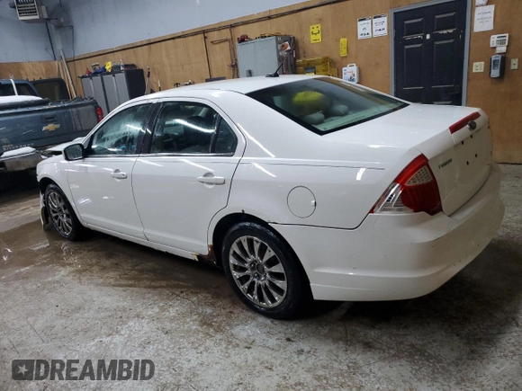 2010 Ford Fusion SE with VIN 3FAHP0HA1AR186019, listed as a Copart auction lot 50466025 with 170,850 mi miles and Clean Title. Bid and sale history available at DreamBid. Image 2.