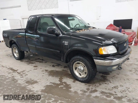 2000 Ford F-150 XL with VIN 1FTRX18W9YNB67215, listed as a IAAI auction lot 42558112 with 118,628 mi miles and . Bid and sale history available at DreamBid. Image 1.
