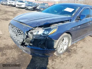 2019 Hyundai Sonata Sport with VIN 5NPE34AFXKH792154, listed as a IAAI auction lot 41328069 with 68,504 mi miles. Bid and sale history available at carsss.com. Image 6.