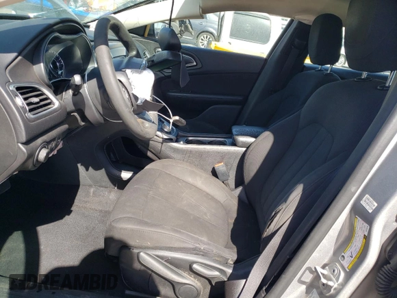 2016 Chrysler 200 Limited with VIN 1C3CCCAB0GN133736, listed as a Copart auction lot 49311475 with 203,565 mi miles and Salvage Title. Bid and sale history available at carsss.com. Image 7.
