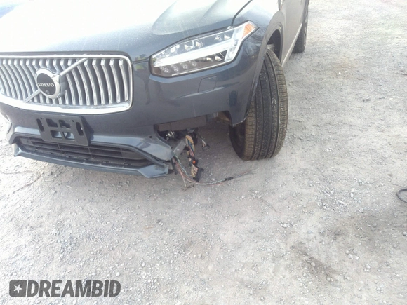 2024 Volvo XC90 Plus Bright Theme with VIN YV4062PE3R1190974, listed as a IAAI auction lot 41785085 with 12,283 mi miles and . Bid and sale history available at DreamBid. Image 6.