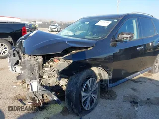 2017 Nissan Pathfinder SV z VIN 5N1DR2MM4HC648432, wystawiony jako IAAI lot #41238701 z przebiegiem 73 030 mil mil oraz . Historia ofert i sprzedaży dostępna na DreamBid. Obrazek 6.