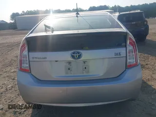 2015 Toyota Prius Four z VIN JTDKN3DU9F1888663, wystawiony jako IAAI lot #42150877 z przebiegiem 138 414 mil mil oraz . Historia ofert i sprzedaży dostępna na DreamBid. Obrazek 16.