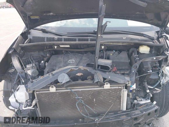 2017 Toyota Sienna SE with VIN 5TDXZ3DC5HS784243, listed as a IAAI auction lot 42040634 with 172,535 mi miles and . Bid and sale history available at DreamBid. Image 10.