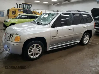 2006 GMC Envoy Denali with VIN 1GKES63MX62284983, listed as a Copart auction lot 73487134 with 134,882 mi miles and Clean Title. Bid and sale history available at carsss.com. Image 1.