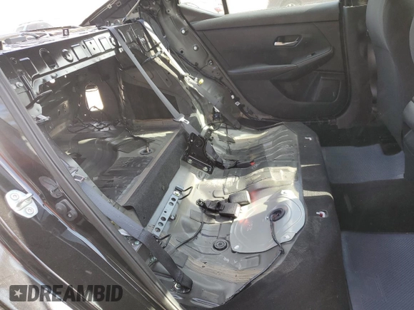 2022 Nissan Sentra S with VIN 3N1AB8BV2NY204871, listed as a Copart auction lot 53264705 with 25,446 mi miles and Salvage Title. Bid and sale history available at carsss.com. Image 10.