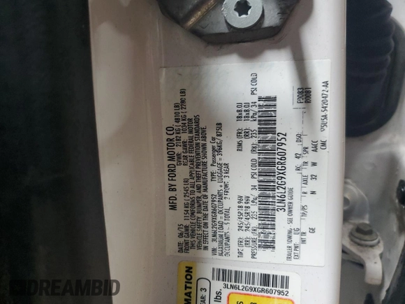 2016 Lincoln MKZ with VIN 3LN6L2G9XGR607952, listed as a Copart auction lot 49323985 with 139,202 mi miles and Salvage Title. Bid and sale history available at carsss.com. Image 13.