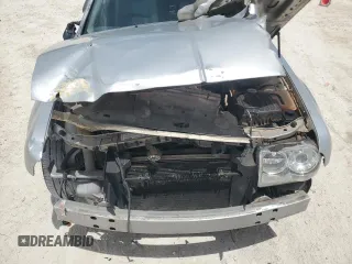 2006 Chrysler 300 C with VIN 2C3LA63H86H319542, listed as a Copart auction lot 63530194 with 167,288 mi miles and Salvage Title. Bid and sale history available at carsss.com. Image 12.