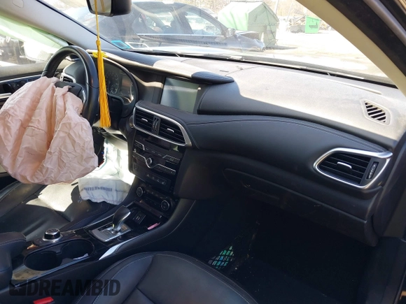 2018 Infiniti QX30 Premium with VIN SJKCH5CR7JA052747, listed as a IAAI auction lot 41993713 with 102,107 mi miles and . Bid and sale history available at DreamBid. Image 5.