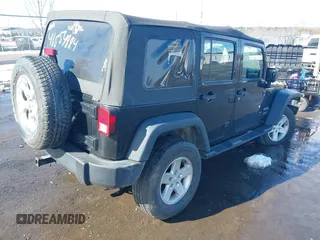2018 Jeep Wrangler JK Unlimited Sport with VIN 1C4BJWDG3JL829130, listed as a IAAI auction lot 41554884 with 109,745 mi miles. Bid and sale history available at carsss.com. Image 4.