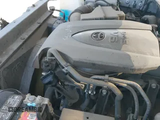 2019 Toyota Tacoma SR5 with VIN 3TMAZ5CN8KM088052, listed as a IAAI auction lot 42489340 with 97,809 mi miles and . Bid and sale history available at DreamBid. Image 24.