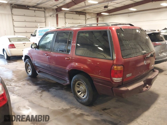 1998 Mercury Mountaineer z VIN 4M2ZU55P2WUJ00109, wystawiony jako IAAI lot #41833690 z przebiegiem 119 073 mil mil oraz . Historia ofert i sprzedaży dostępna na DreamBid. Obrazek 3.