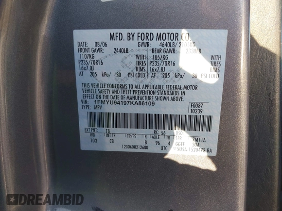 2007 Ford Escape Limited with VIN 1FMYU94197KA86109, listed as a IAAI auction lot 41307079 with 186,606 mi miles. Bid and sale history available at carsss.com. Image 9.