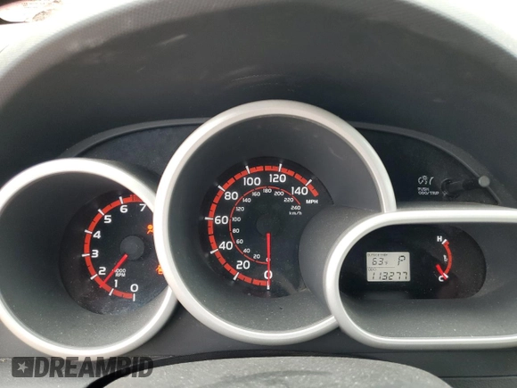 2010 Pontiac Vibe 1SB z VIN 5Y2SP6E00AZ419625, wystawiony jako Copart lot #54361025 z przebiegiem 113 277 mil mil oraz Szkoda całkowita • Salvage title. Historia ofert i sprzedaży dostępna na DreamBid. Obrazek 9.