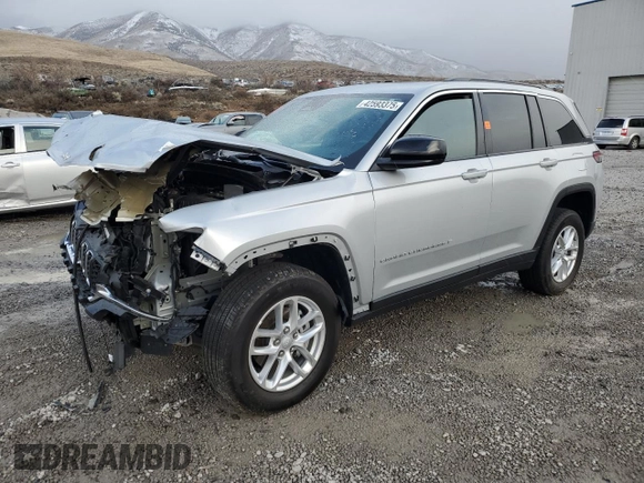 2024 Jeep Grand Cherokee Laredo X with VIN 1C4RJHAGXRC179299, listed as a Copart auction lot 42593375 with 0 mi miles and Salvage Title. Bid and sale history available at carsss.com. Image 1.