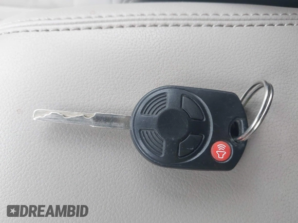2014 Ford Escape SE с VIN 1FMCU9GX7EUC65633, выставлен на аукционе IAAI как лот 42437095 с пробегом 160 493 миль миль и . История ставок и продаж доступна на DreamBid. Изображение 11.