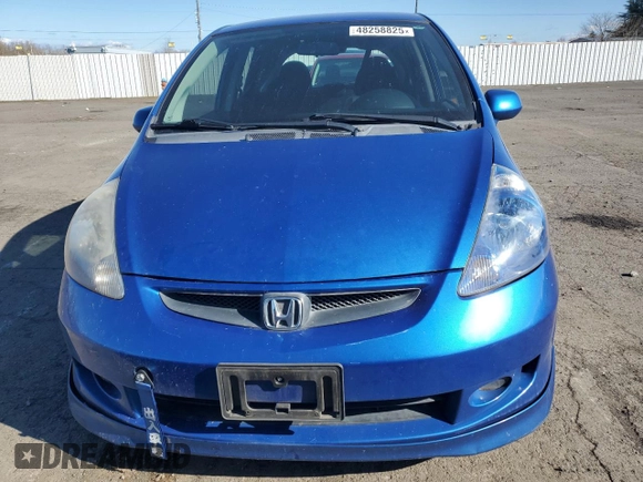 2007 Honda Fit Sport with VIN JHMGD38657S041976, listed as a Copart auction lot 48258825 with 151,075 mi miles and Salvage title. Bid and sale history available at DreamBid. Image 5.