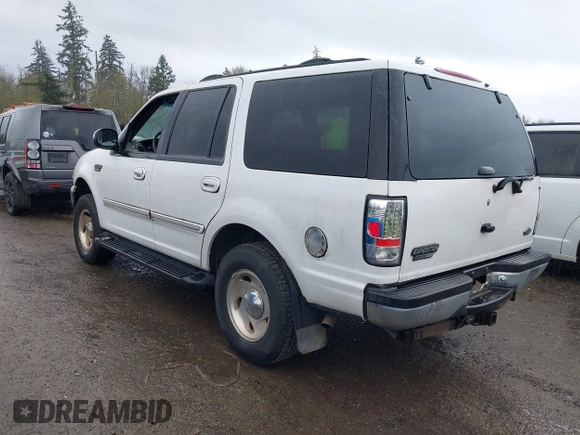 1999 Ford Expedition XLT z VIN 1FMPU18L5XLA15931, wystawiony jako IAAI lot #41952949 z przebiegiem 197 134 mil mil oraz . Historia ofert i sprzedaży dostępna na DreamBid. Obrazek 3.