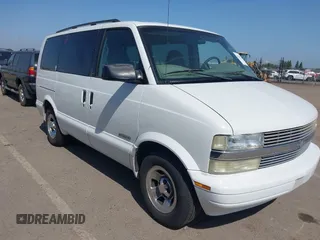2001 Chevrolet Astro z VIN 1GNDM19W81B130897, wystawiony jako IAAI lot #42397857 z przebiegiem 262 223 mil mil oraz . Historia ofert i sprzedaży dostępna na DreamBid. Obrazek 1.