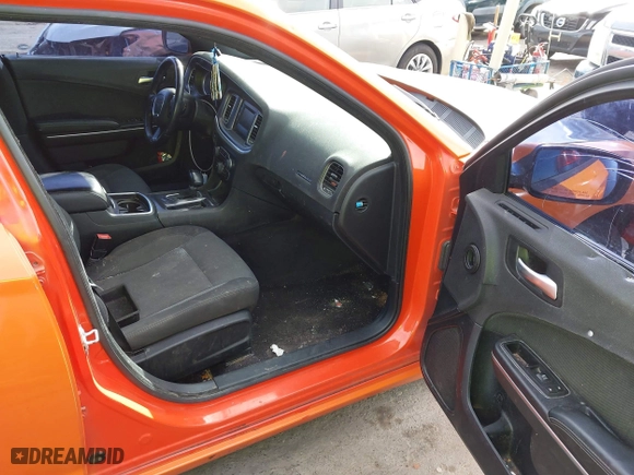 2017 Dodge Charger SE with VIN 2C3CDXBG2HH503741, listed as a IAAI auction lot 41467088 with 109,550 mi miles. Bid and sale history available at carsss.com. Image 5.