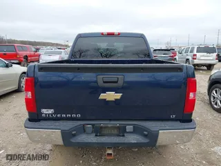 2007 Chevrolet Silverado 1500 LT w/1LT with VIN 3GCEK13C17G508138, listed as a IAAI auction lot 41898585 with 277,736 mi miles. Bid and sale history available at carsss.com. Image 16.