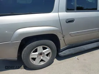 2003 Chevrolet TrailBlazer EXT LT with VIN 1GNES16S736233526, listed as a IAAI auction lot 42193747 with 197,471 mi miles. Bid and sale history available at carsss.com. Image 14.
