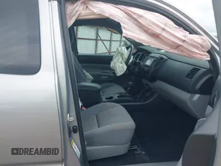 2015 Toyota Tacoma with VIN 5TFTX4CN7FX052538, listed as a IAAI auction lot 42465330 with 81,530 mi miles and . Bid and sale history available at DreamBid. Image 5.