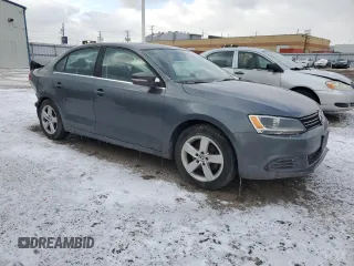 2014 Volkswagen Jetta Sedan SE w/Connectivity with VIN 3VWD07AJ8EM390770, listed as a Copart auction lot 89048365 with 175,637 mi miles and Salvage Title. Bid and sale history available at carsss.com. Image 4.