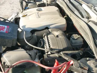 2013 Hyundai Sonata z VIN KMHEC4A46DA071883, wystawiony jako IAAI lot #42334981 z przebiegiem 200 689 mil mil oraz . Historia ofert i sprzedaży dostępna na DreamBid. Obrazek 12.