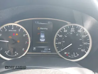 2016 Nissan Sentra SR with VIN 3N1AB7AP6GL670140, listed as a IAAI auction lot 42144995 with 114,631 mi miles and . Bid and sale history available at DreamBid. Image 7.