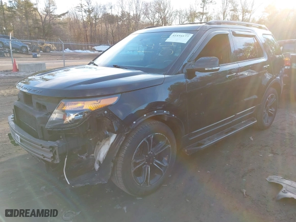 2015 Ford Explorer Sport with VIN 1FM5K8GT5FGC44009, listed as a IAAI auction lot 41434177 with 102,918 mi miles. Bid and sale history available at carsss.com. Image 18.