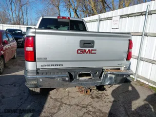 2016 GMC Sierra 2500HD SLT with VIN 1GT12TE87GF106158, listed as a IAAI auction lot 41214047 with 274,601 mi miles. Bid and sale history available at carsss.com. Image 16.