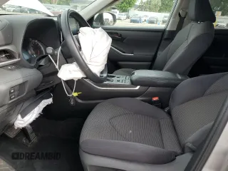 2022 Toyota Highlander LE with VIN 5TDBZRBH2NS183959, listed as a Copart auction lot 49261773 with 38,555 mi miles and . Bid and sale history available at DreamBid. Image 7.