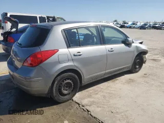 2009 Nissan Versa 1.8 S with VIN 3N1BC13E49L362266, listed as a Copart auction lot 52370025 with 101,184 mi miles and Salvage Title. Bid and sale history available at carsss.com. Image 3.