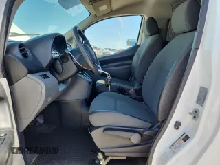 2017 Nissan NV200 S with VIN 3N6CM0KN2HK700484, listed as a Copart auction lot 63396345 with 90,197 mi miles and Clean title. Bid and sale history available at DreamBid. Image 7.