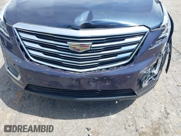 2019 Cadillac XT5 Luxury AWD z VIN 1GYKNDRSXKZ232989, wystawiony jako IAAI lot #42331092 z przebiegiem 54 100 mil mil oraz . Historia ofert i sprzedaży dostępna na DreamBid. Obrazek 17.