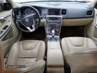 2013 Volvo S60 T5 Premier with VIN YV1612FS0D2200375, listed as a Copart auction lot 43930195 with 79,726 mi miles and Salvage Title. Bid and sale history available at carsss.com. Image 8.