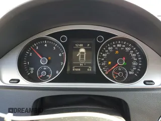 2015 Volkswagen CC R-Line with VIN WVWBN7AN8FE819508, listed as a Copart auction lot 73240474 with 81,604 mi miles and Salvage Title. Bid and sale history available at carsss.com. Image 9.