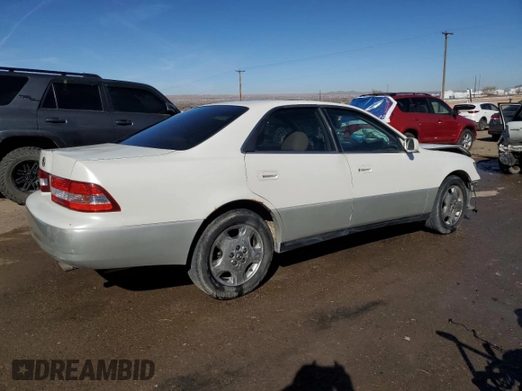 2001 Lexus ES 300 with VIN JT8BF28G410323925, listed as a Copart auction lot 44981615 with 253,275 mi miles and Salvage Title. Bid and sale history available at carsss.com. Image 3.